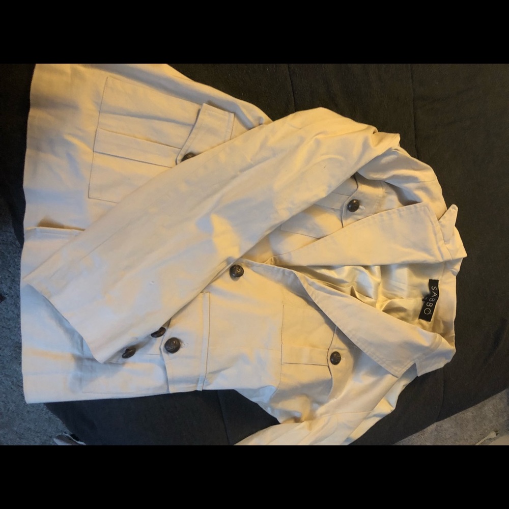 Coat - Picture 2 of 5